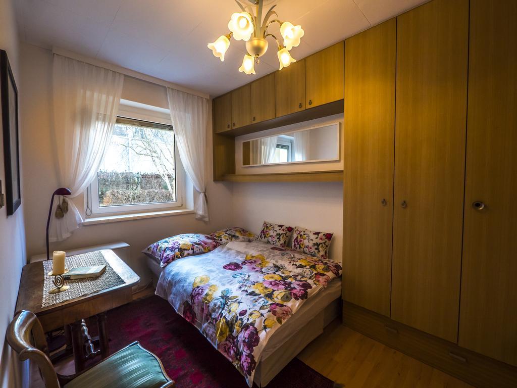 Apartment "Maria Theresia" Graz Bagian luar foto