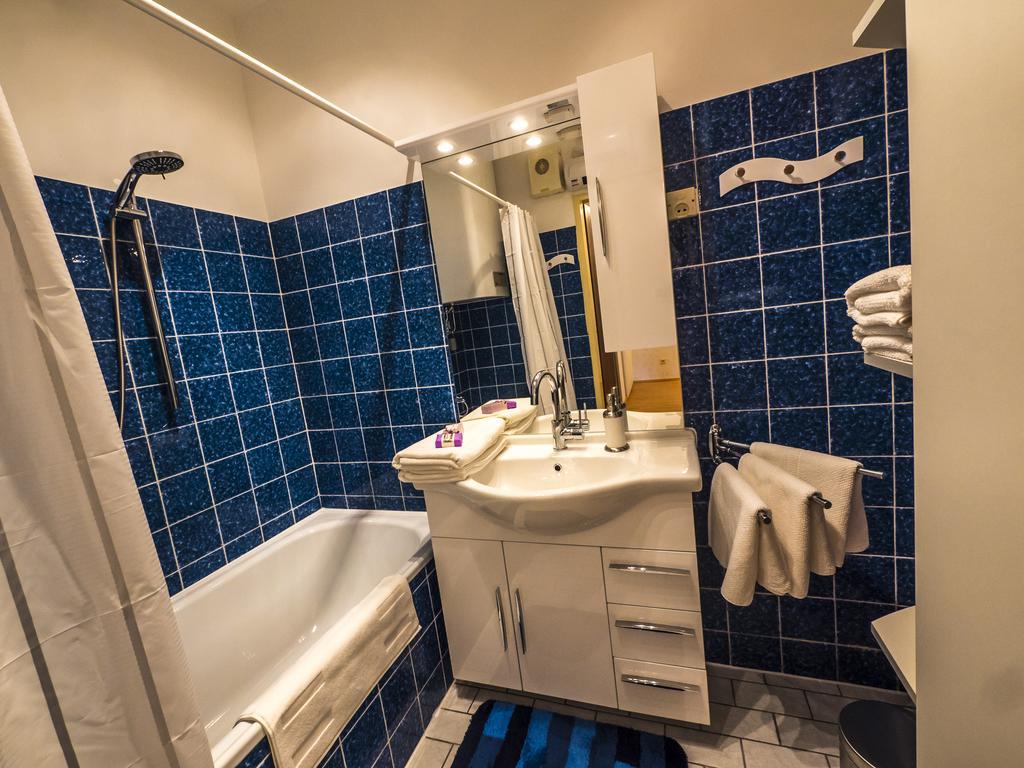 Apartment "Maria Theresia" Graz Bagian luar foto